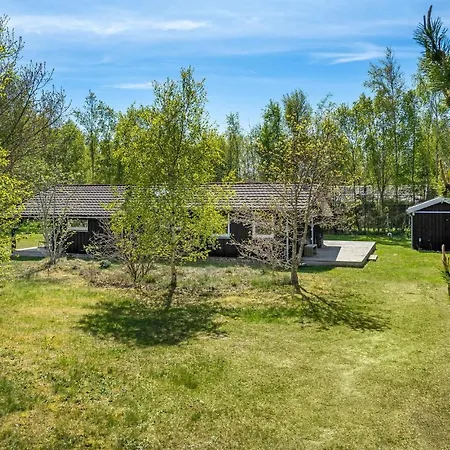 Beautiful In With 3 Bedrooms And Wifi Ferienhaus