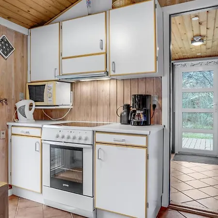Beautiful In With 3 Bedrooms And Wifi